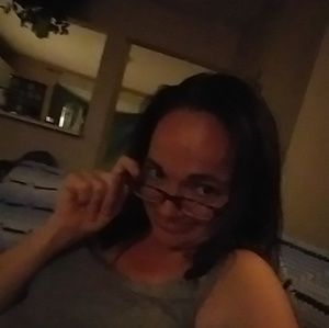 Meet your Posher, Stormy